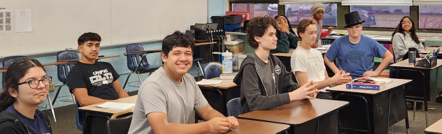 Some alumni visit us!